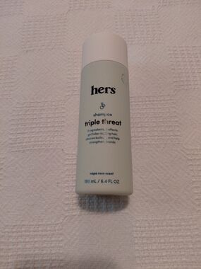 5 Hers Triple Threat Shampoo